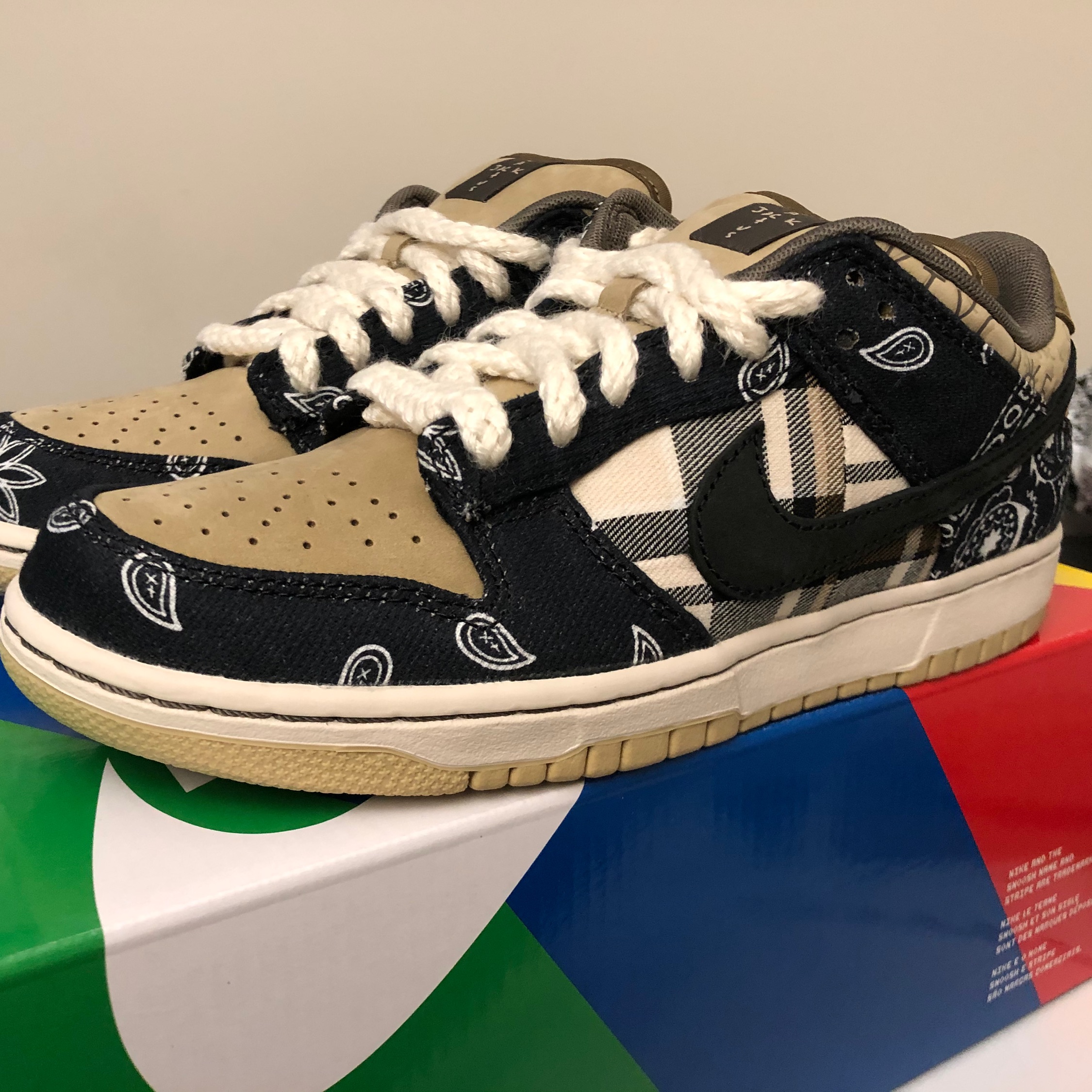 nike sb dunk low travis scott
