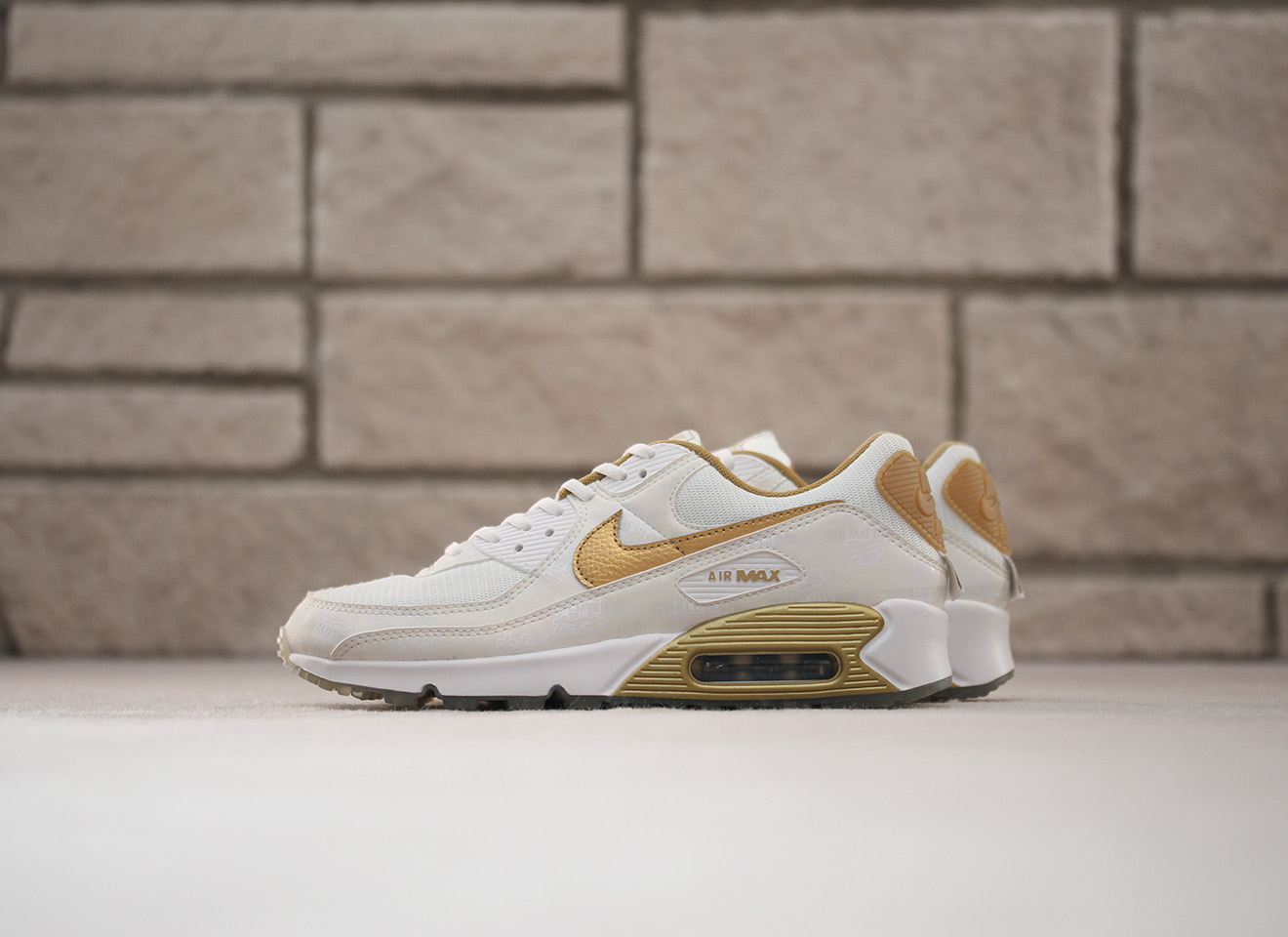 nike wmns air
