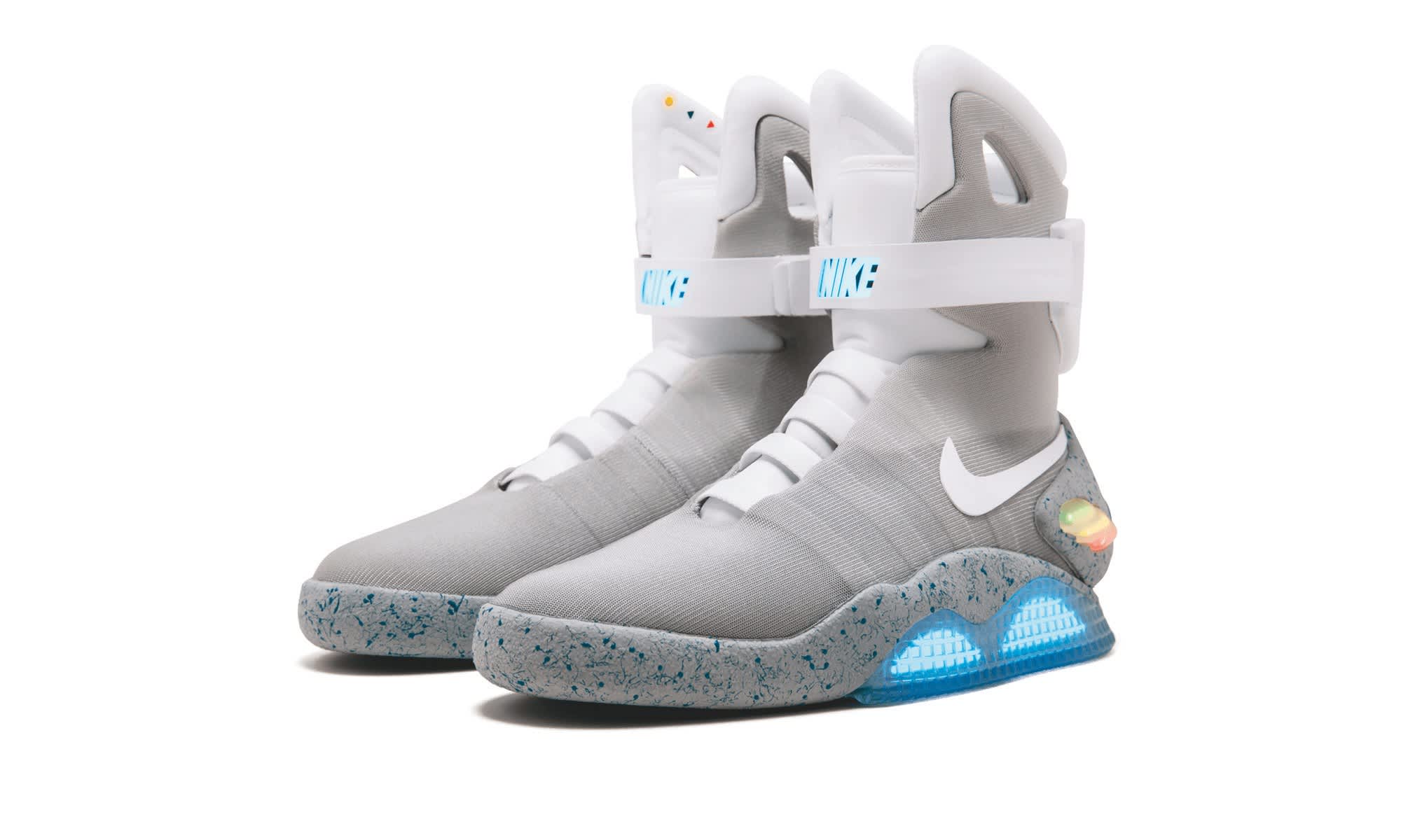 nike moon