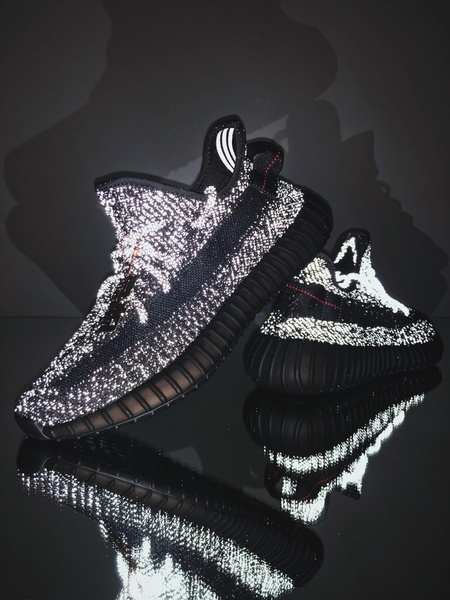 adidas Yeezy Boost 350 V2 Static Black 