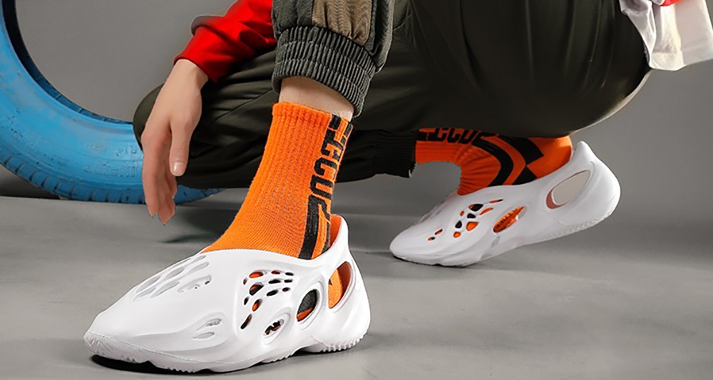 Fake adidas Yeezy Foam Runners are 