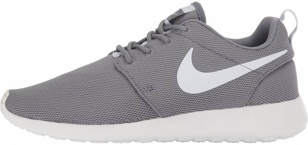 nike white roshe one