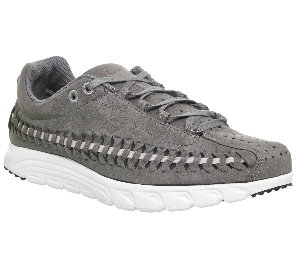 nike mayfly womens