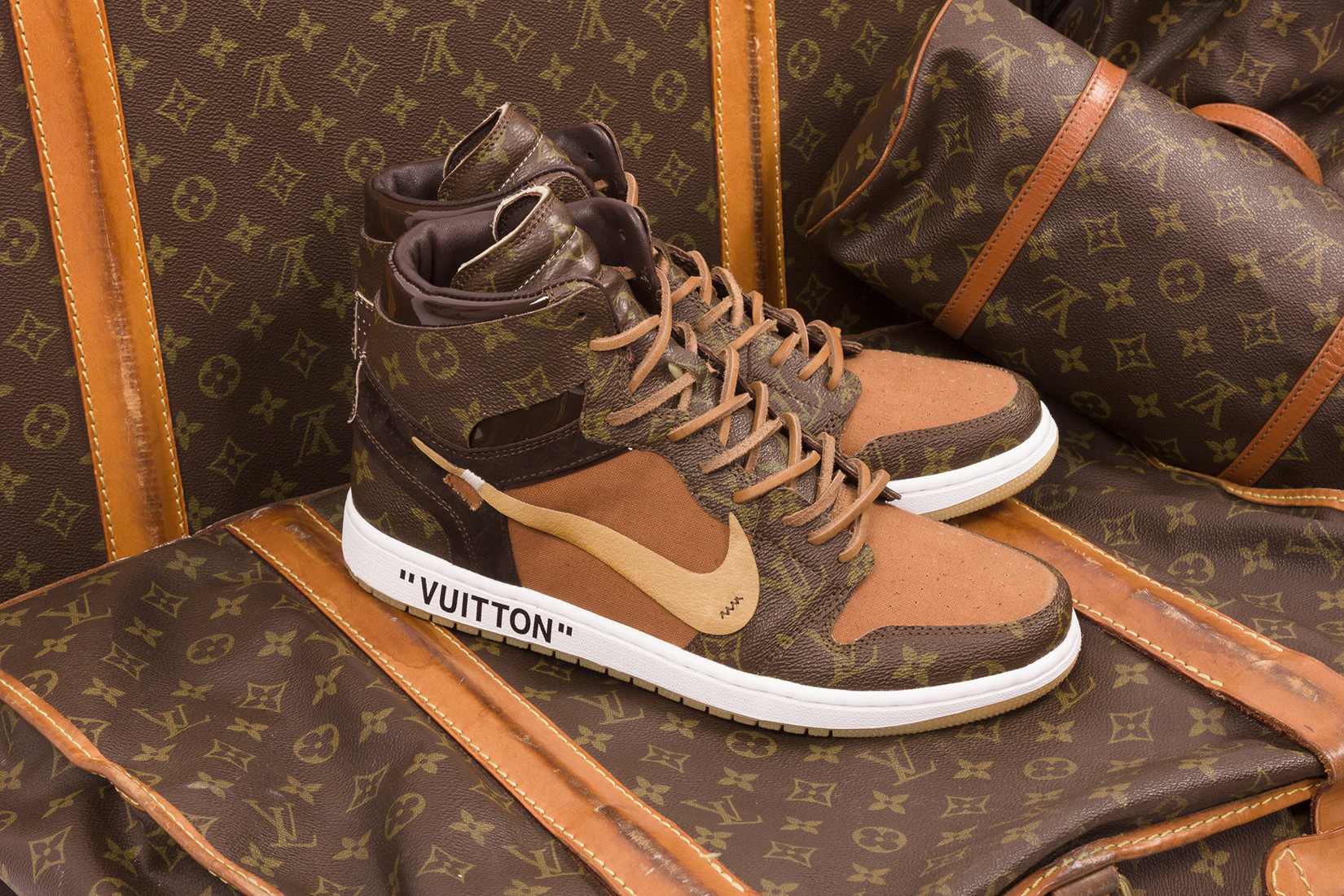 lv nike shoes