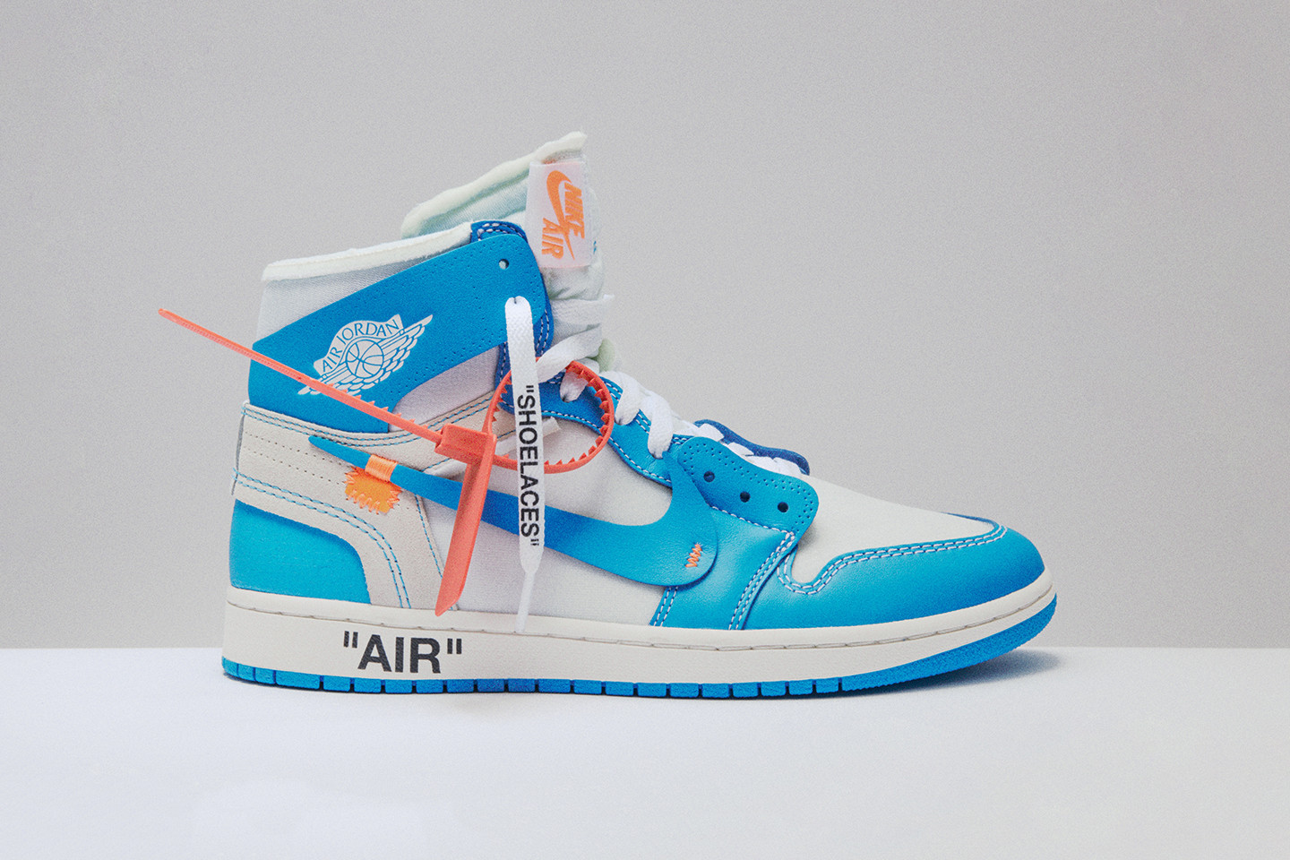 air jordan 1 off white unc