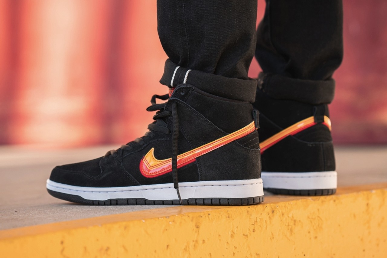 nike dunks high top