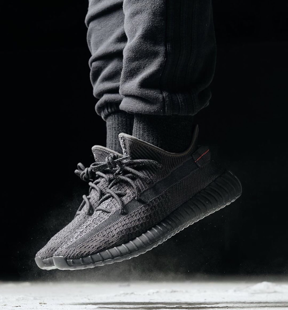 adidas Yeezy 350 V2 \