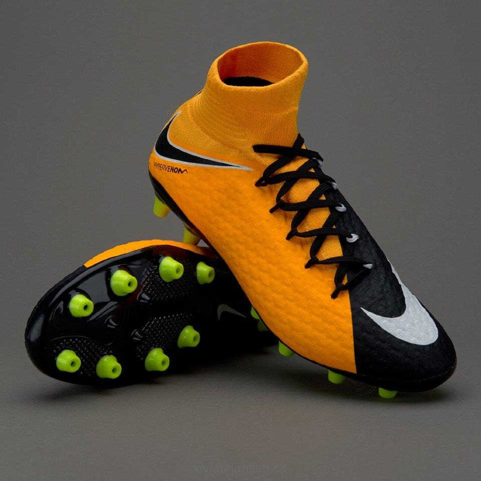 nike hypervenom phatal 3