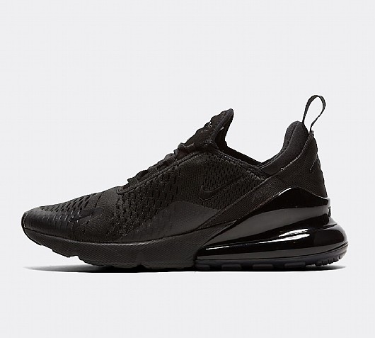 black nike air trainers