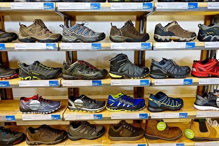 athletic shoe stores