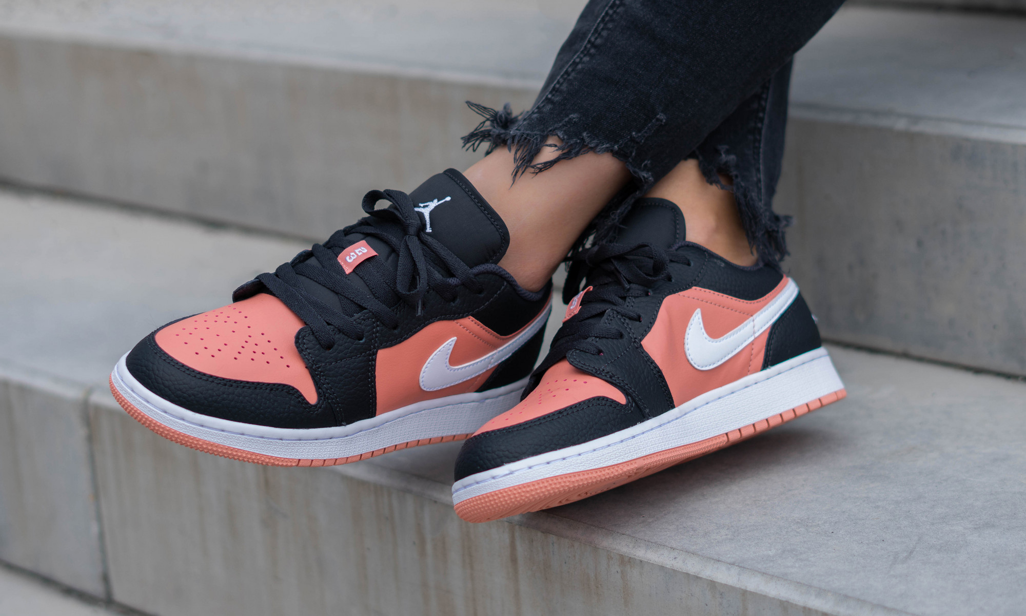 nike air jordan low