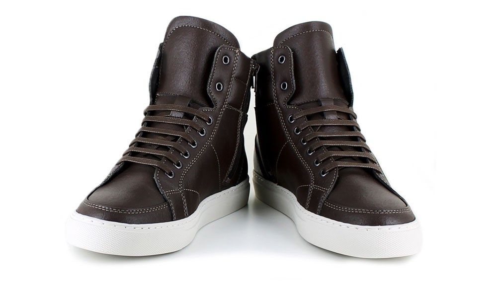 bounty sneaker