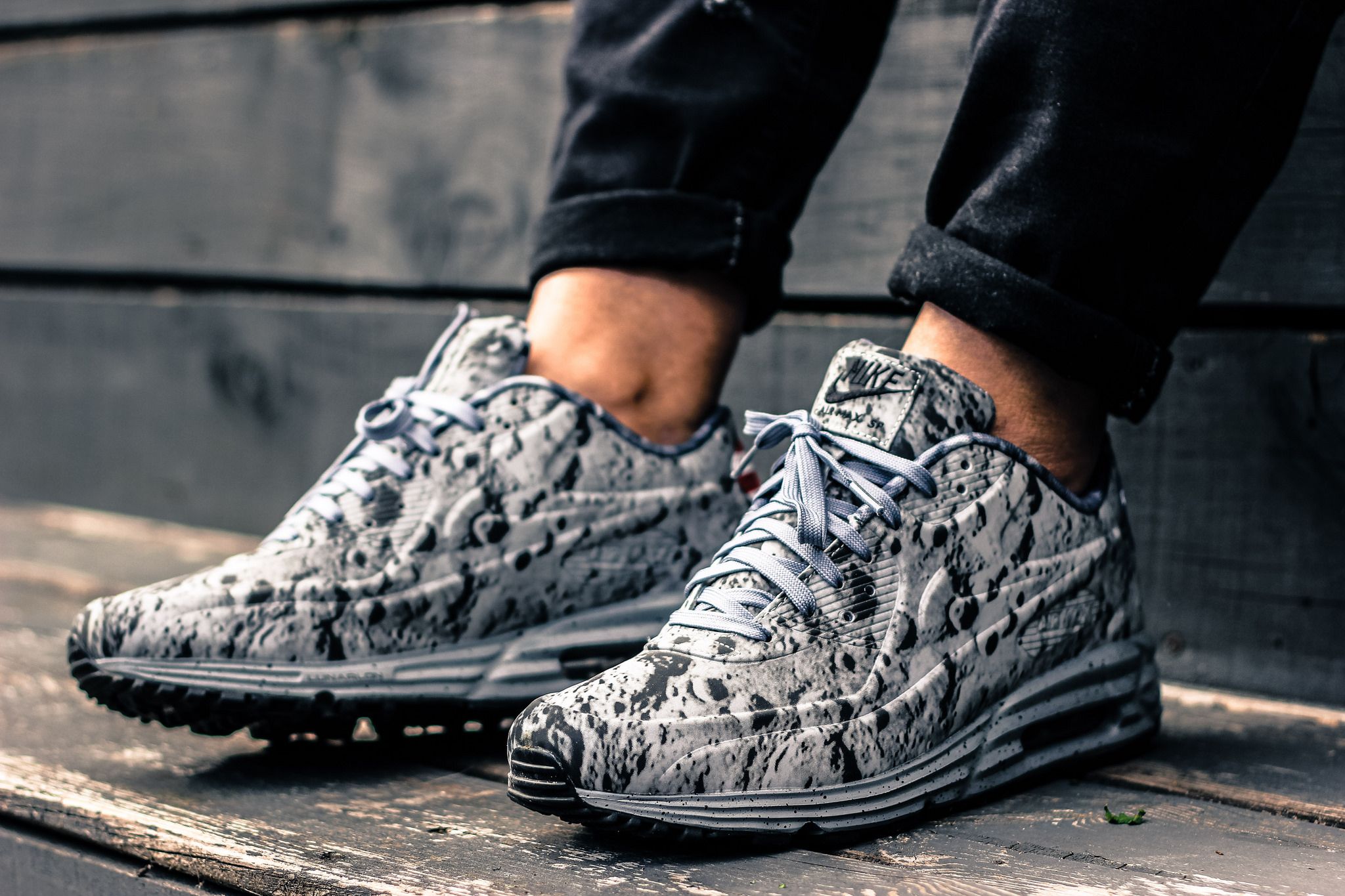 air max 90 moon landing