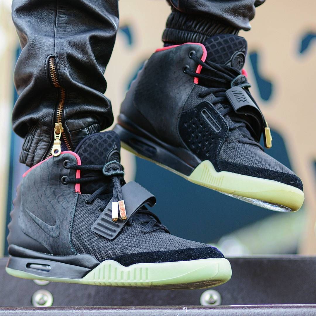 Nike Air YEEZY 2 NRG \