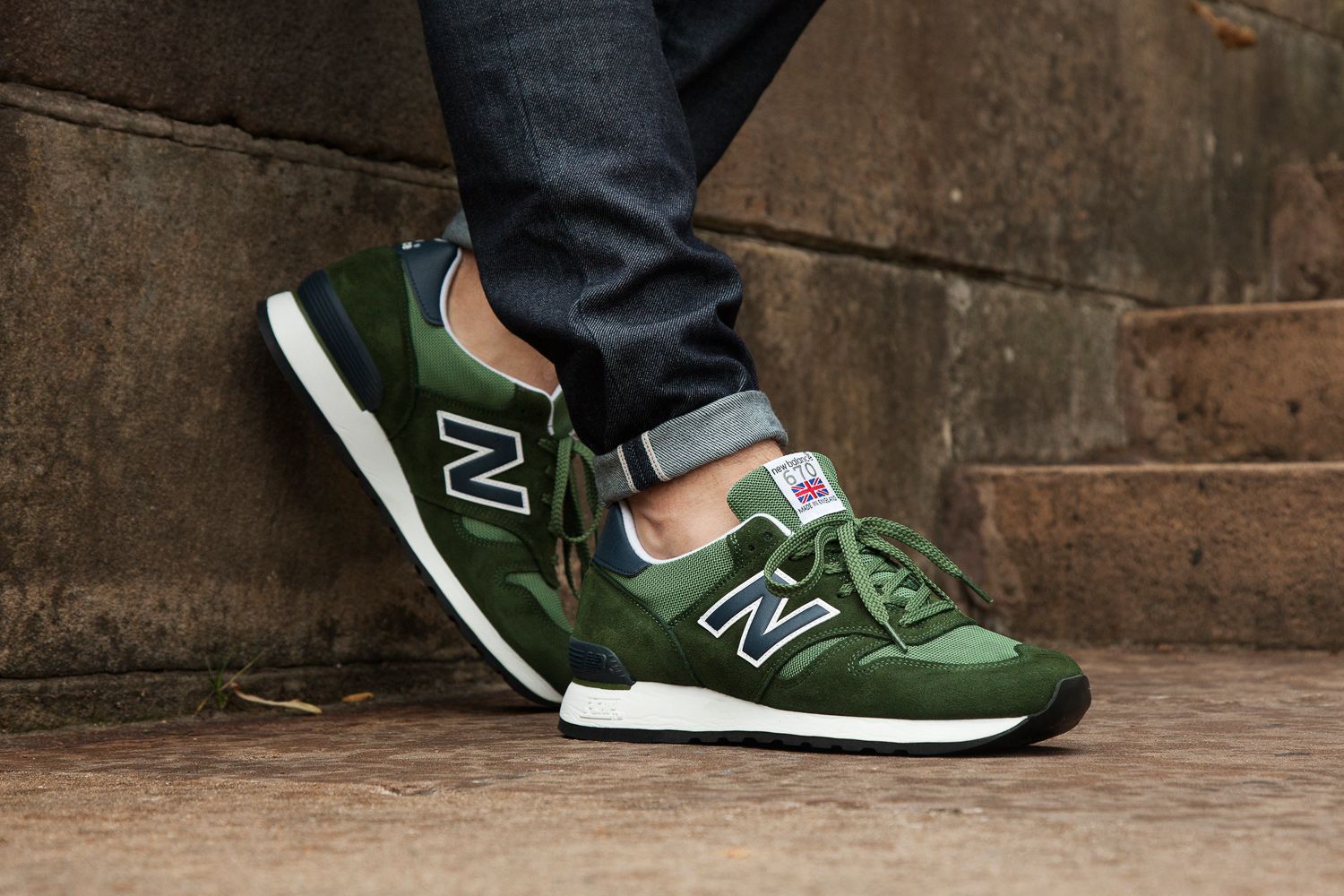 new balance sport shoe