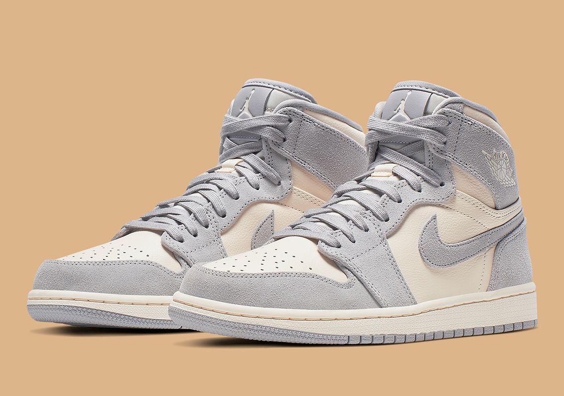 women's high top jordans