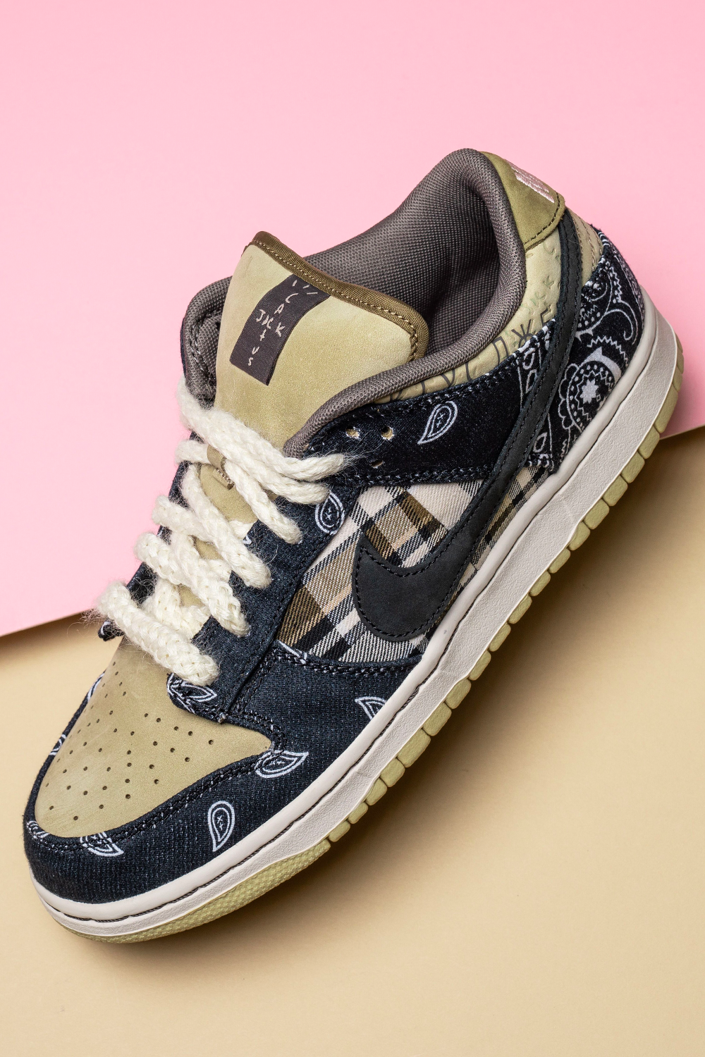 nike sb dunk low travis scott