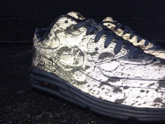 air max 90 moon landing