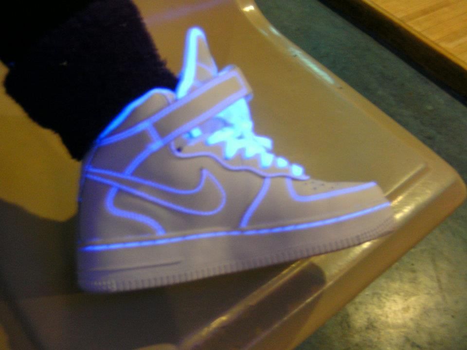 nike led shoes