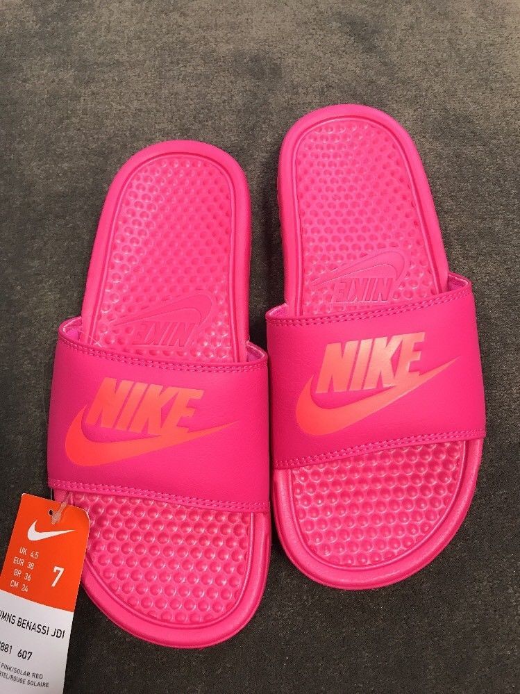 nike slides women