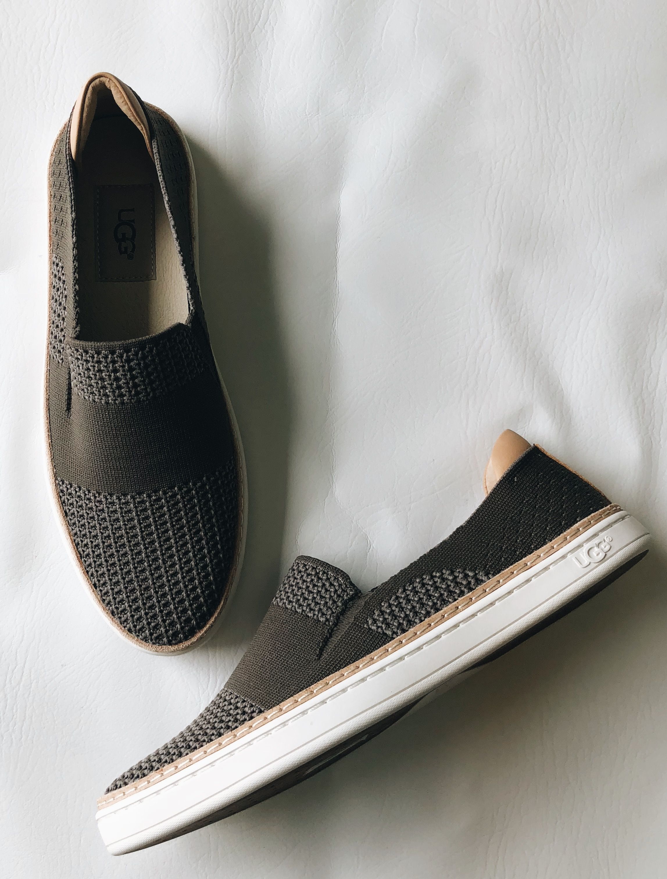 ugg sammy slip on