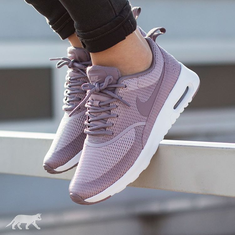 nike women's sneakers sale