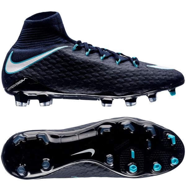 nike hypervenom phatal 3