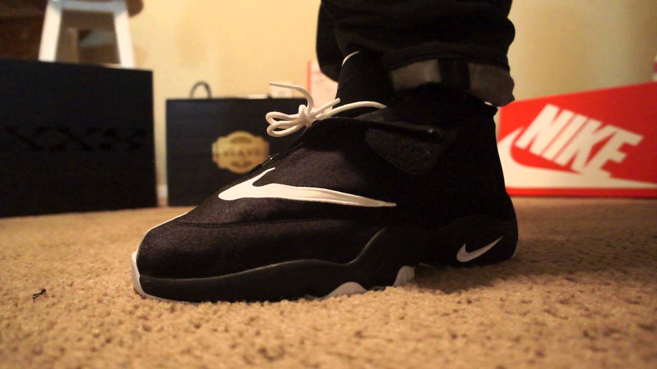 nike air zoom flight the glove