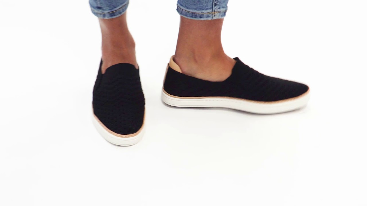 ugg sammy slip on