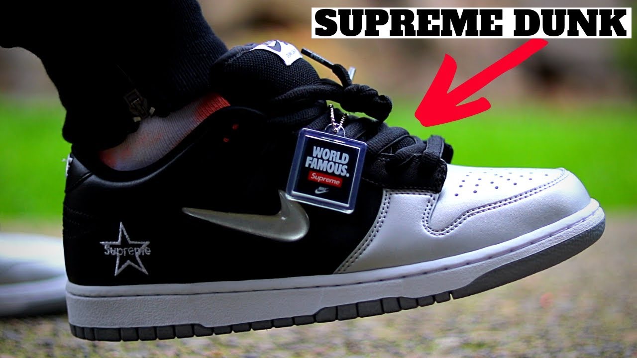 supreme dunks