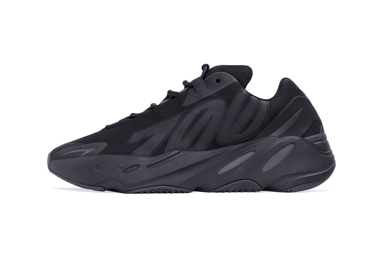 adidas YEEZY BOOST 700 MNVN Triple 
