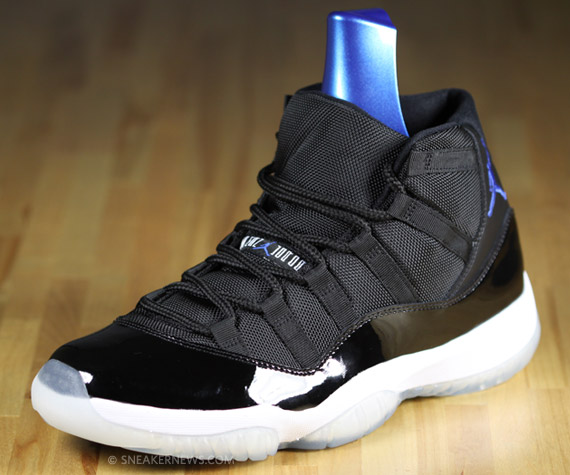 Air Jordan XI (11) Space Jam 
