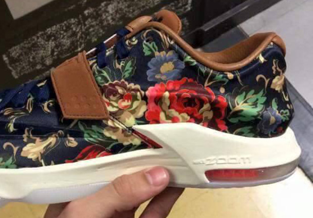 kd 7 floral