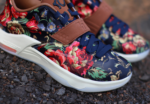 kd 7 floral