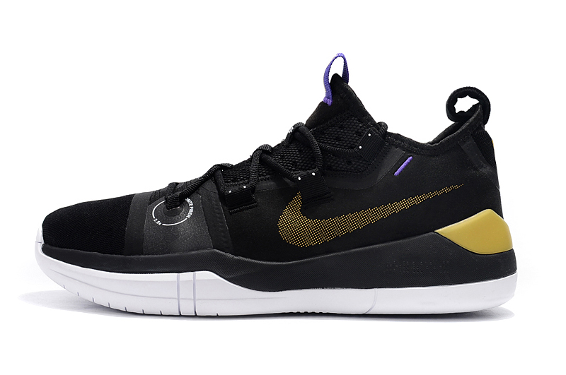 kobe bryant purple shoes
