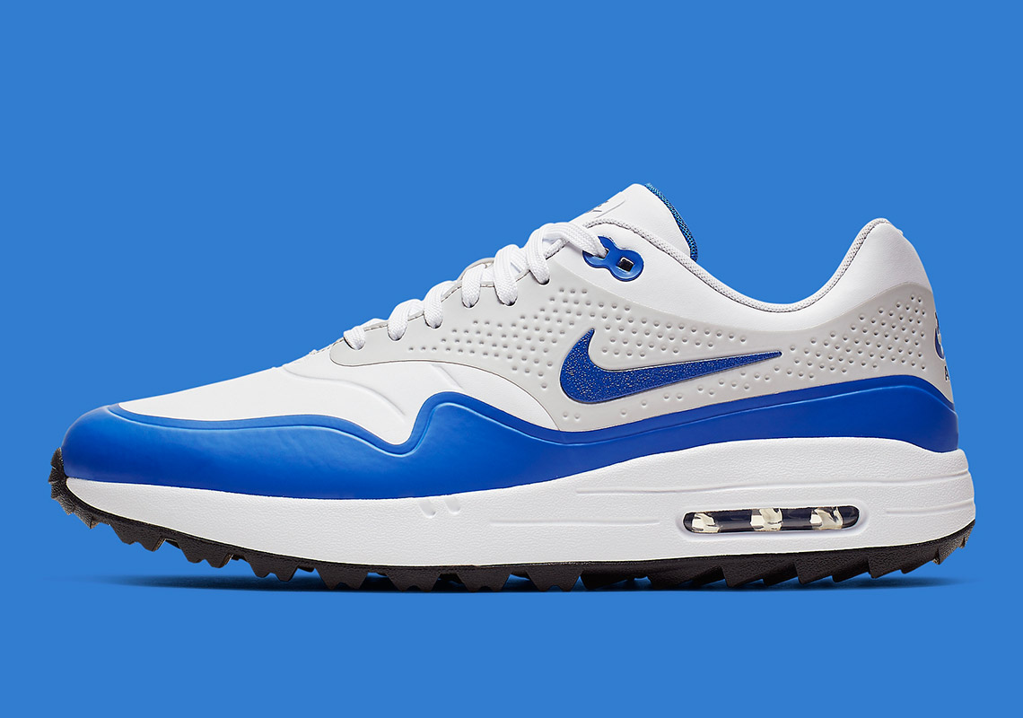 classic nike air max