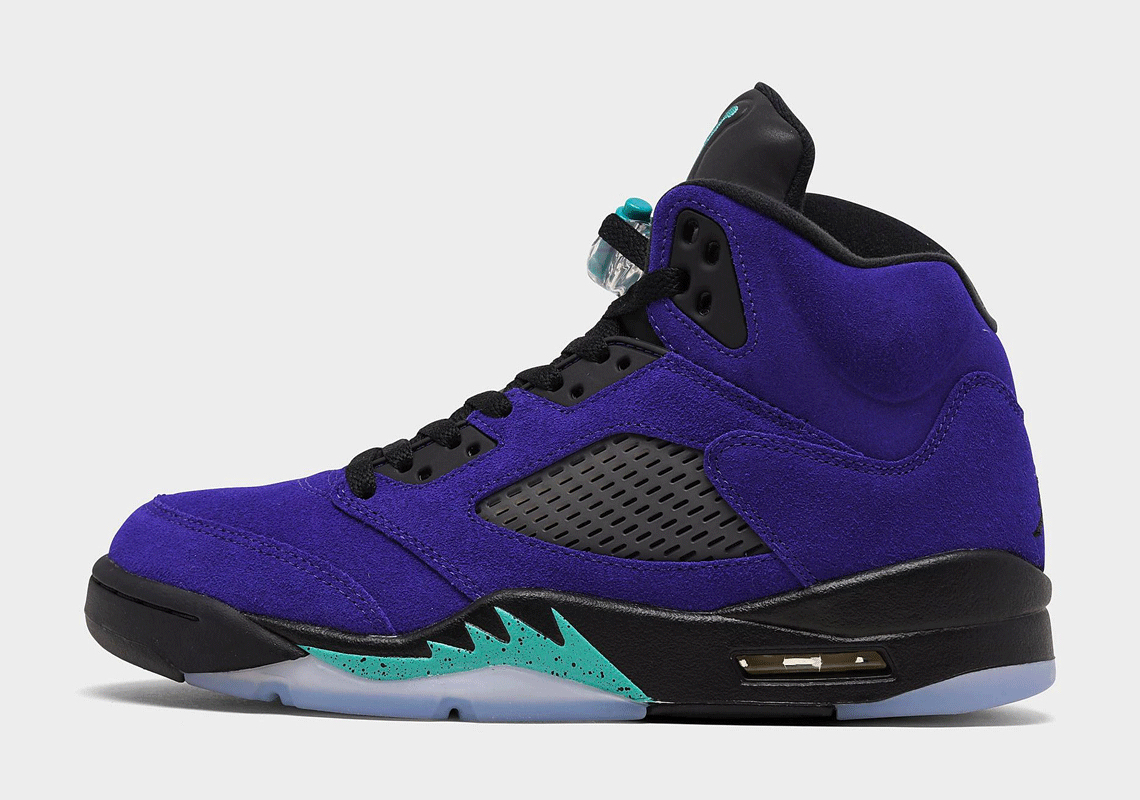 new jordans out
