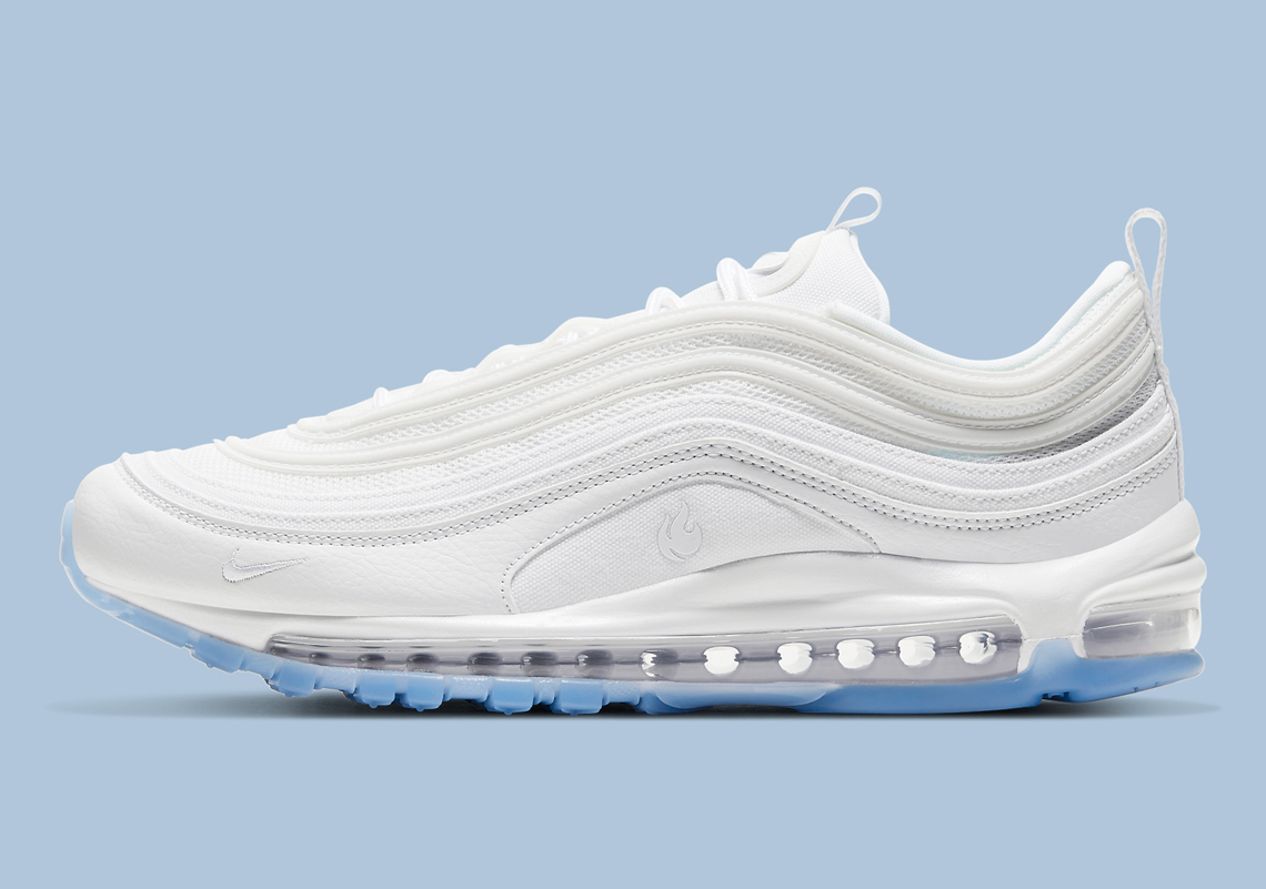 air maxes 97 all white