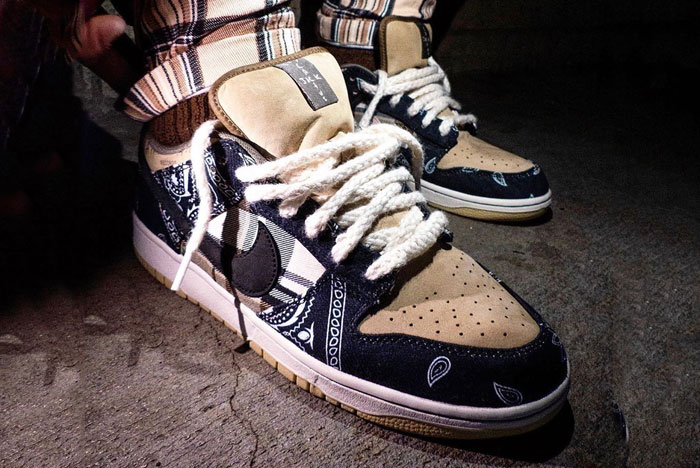 nike sb dunk low travis scott