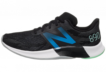 black new balance running shoes